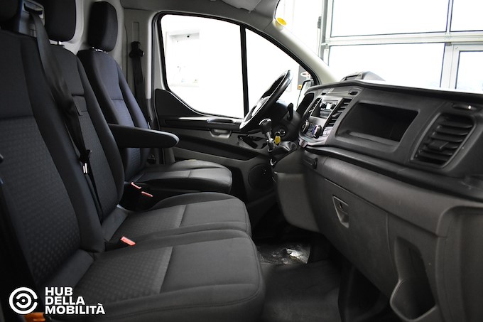 FORD Transit Custom 300 2.0 EcoBlue Hybrid 130 PL Furgone Trend